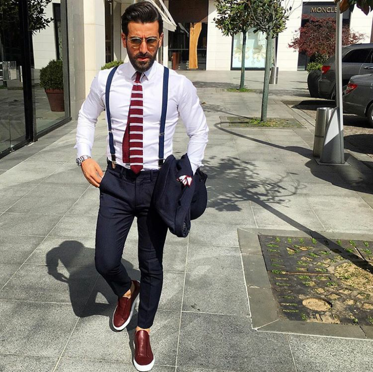 mens-smart-casual-look-latest-trend-with-trainers-suits