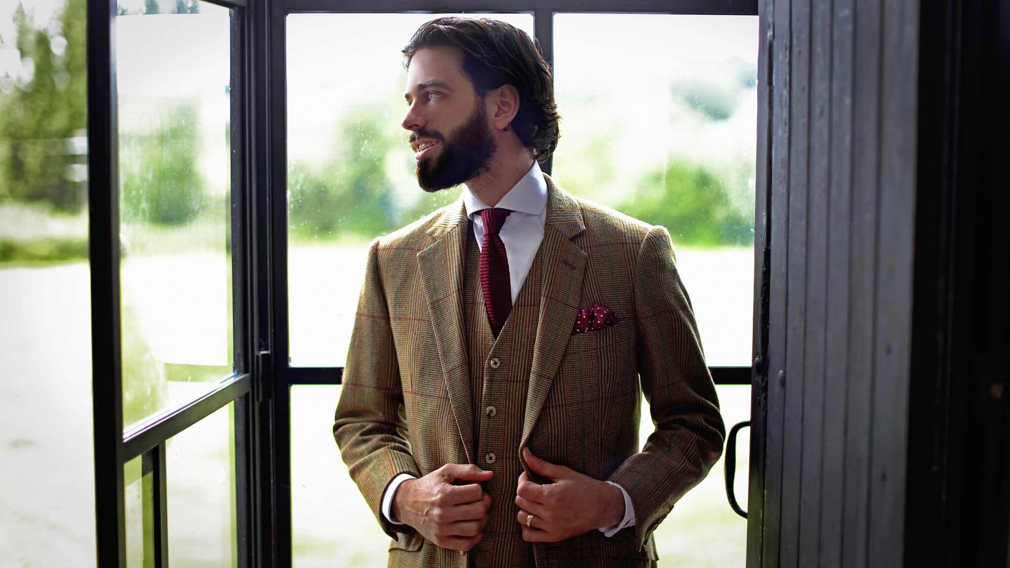 how-to-style-a-tweed-jacket-blazer-for-men