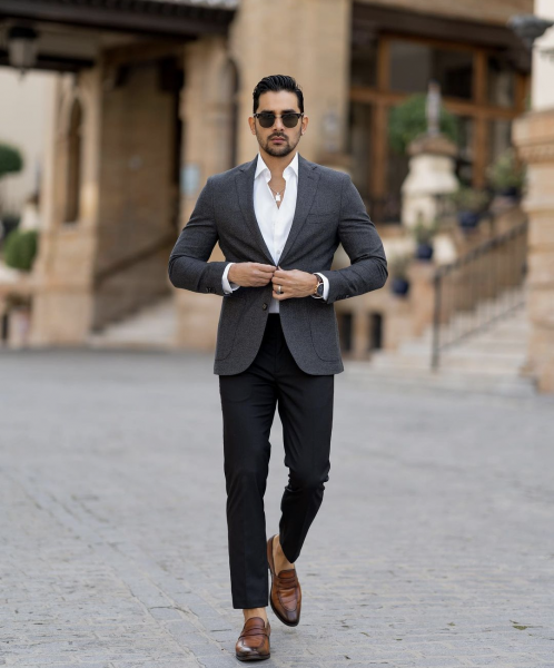 black-suit-brown-shoes-loafers-mens-business-professional-style-latest-mens-fashion-2021